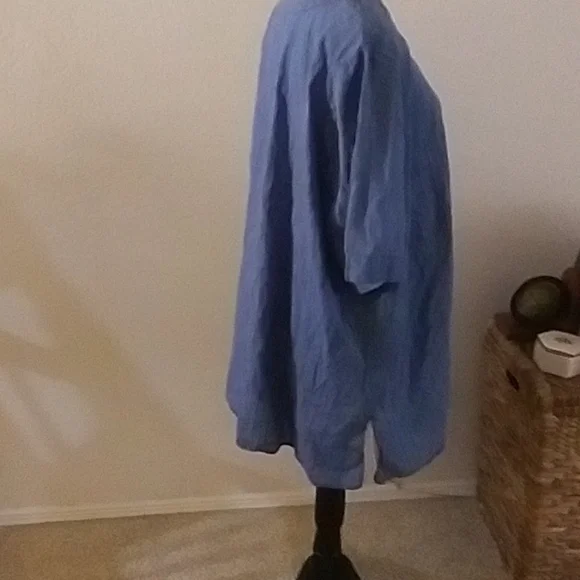 Avenue Pull Over Top - Picture 3 of 8